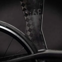 Cube Aerium C:68 SL LOW Carbon N White Triathlon Ausstellungstück -Mountainbikes Verkaufsladen 486200 Cube Aerium C 68 SL LOW carbon n white 2021 2 1280x1280