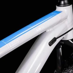 Cube Aim SL Prismagrey N Blue N Red Hardtail Mountainbike 8 Cube Aim SL Prismagrey N Blue N Red Hardtail Mountainbike -Mountainbikes Verkaufsladen 501510 Cube Aim SL prismagrey n blue n red 2022 Hardtail Mountainbike 1 1280x1280