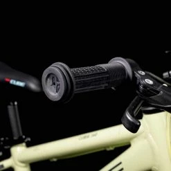 Cube Cubie 160 Green N Red Kinderrad 16 Zoll -Mountainbikes Verkaufsladen 521220 Cube Cubie 160 green n red 2022 Kinderrad 16 Zoll 3 1280x1280