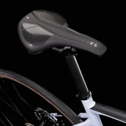 Cube Attain GTC Race Frostwhite N Carbon Carbon Rennrad Herren 11 Cube Attain GTC Race Frostwhite N Carbon Carbon Rennrad Herren -Mountainbikes Verkaufsladen 577200 Cube Attain GTC Race frostwhite n carbon 2022 Carbon Rennrad Herren 4 1280x1280