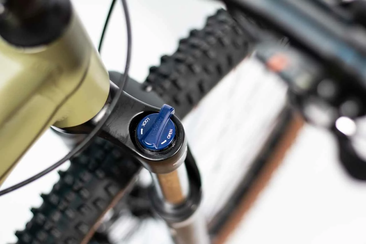 Cube Aim Race Olive N Black Hardtail Mountainbike 5 Cube Aim Race Olive N Black Hardtail Mountainbike – Bild 3