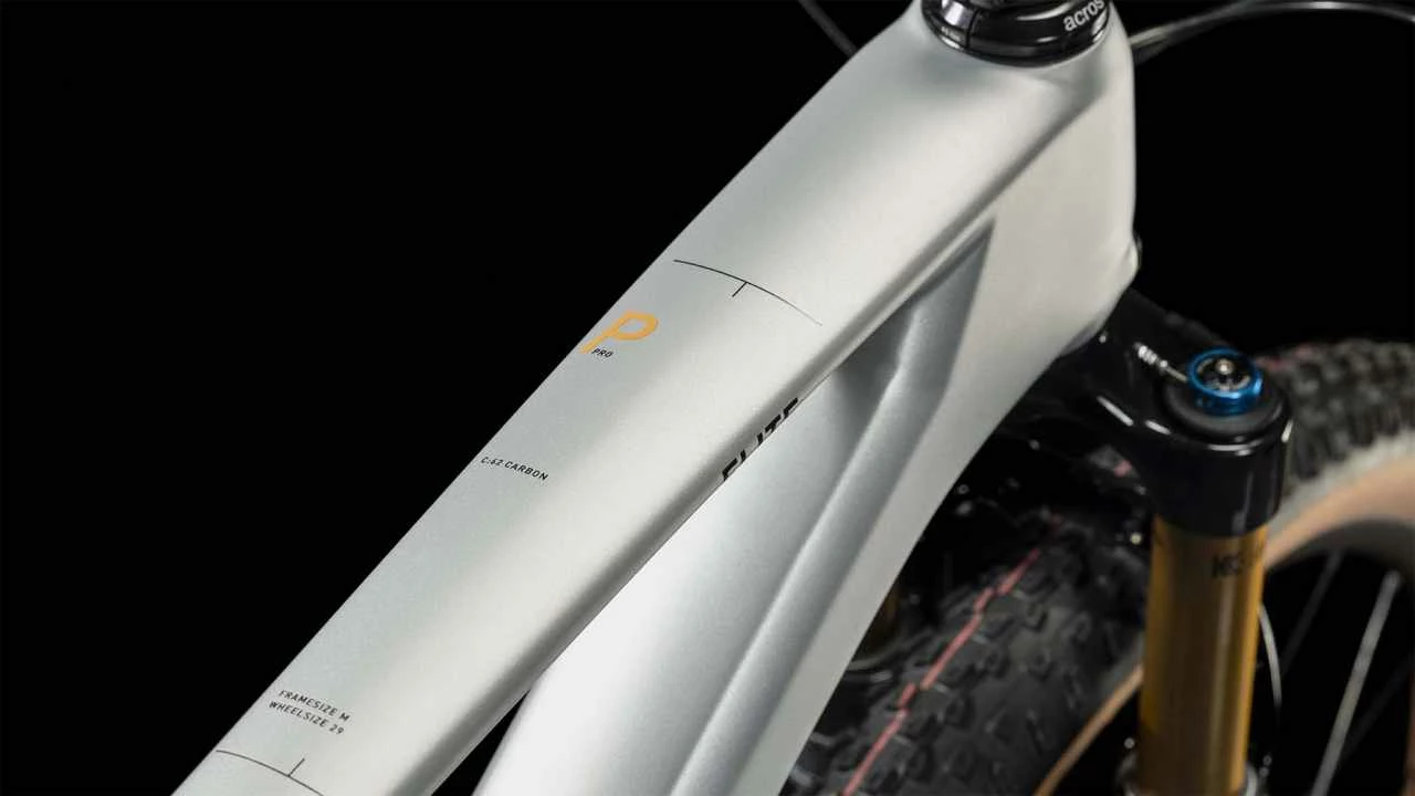 Cube Elite C:62 Pro Silver N Carbon Hardtail Mountainbike 4 Cube Elite C:62 Pro Silver N Carbon Hardtail Mountainbike – Bild 2