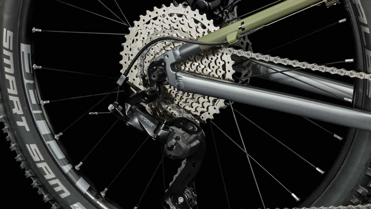 Cube Reaction 240 TM Grey N Olive Kinderrad 24 Zoll 6 Cube Reaction 240 TM Grey N Olive Kinderrad 24 Zoll – Bild 4