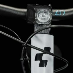 Cube Acid 240 Disc Allroad White N Blue Kinderrad 24 Zoll -Mountainbikes Verkaufsladen 623590 Cube Acid 240 Disc Allroad white n blue 2023 Kinderrad 24 Zoll 5 1280x1280