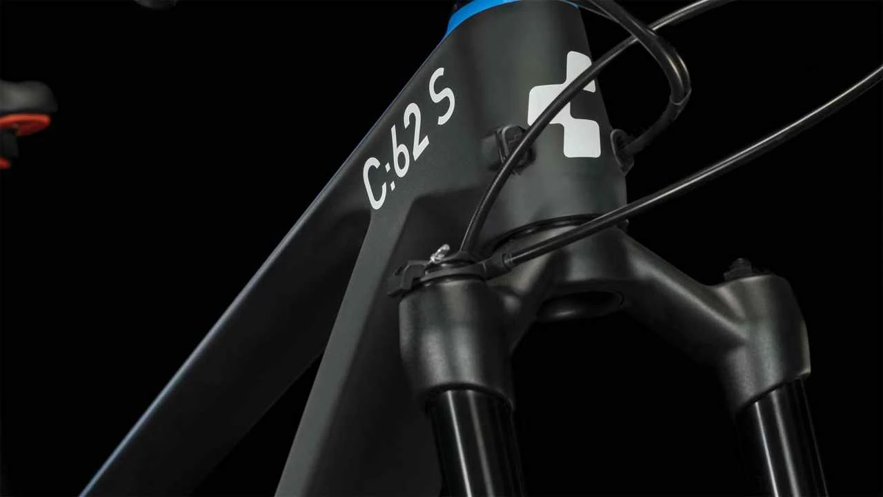 Cube Elite C:62 SLX Rookie Carbon N Blue N Red Jugendfahrrad 8 Cube Elite C:62 SLX Rookie Carbon N Blue N Red Jugendfahrrad – Bild 6