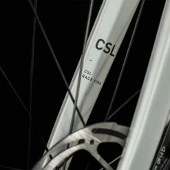 Cube Attain Pro Silver N Orange Aluminium Rennrad Herren 12 Cube Attain Pro Silver N Orange Aluminium Rennrad Herren -Mountainbikes Verkaufsladen 676200 Cube Attain Pro silver n orange 2023 Aluminium Rennrad Herren 4 1280x1280