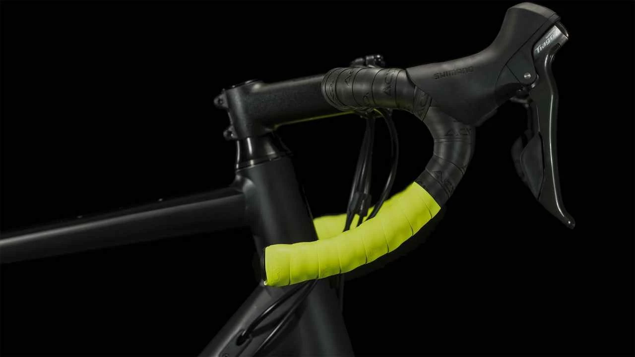 Cube Attain Race Black N White Aluminium Rennrad Herren 7 Cube Attain Race Black N White Aluminium Rennrad Herren – Bild 5