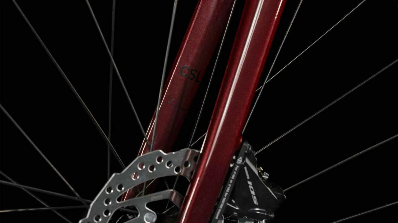 Cube Attain SLX Deepred N Red Aluminium Rennrad Herren 7 Cube Attain SLX Deepred N Red Aluminium Rennrad Herren – Bild 5