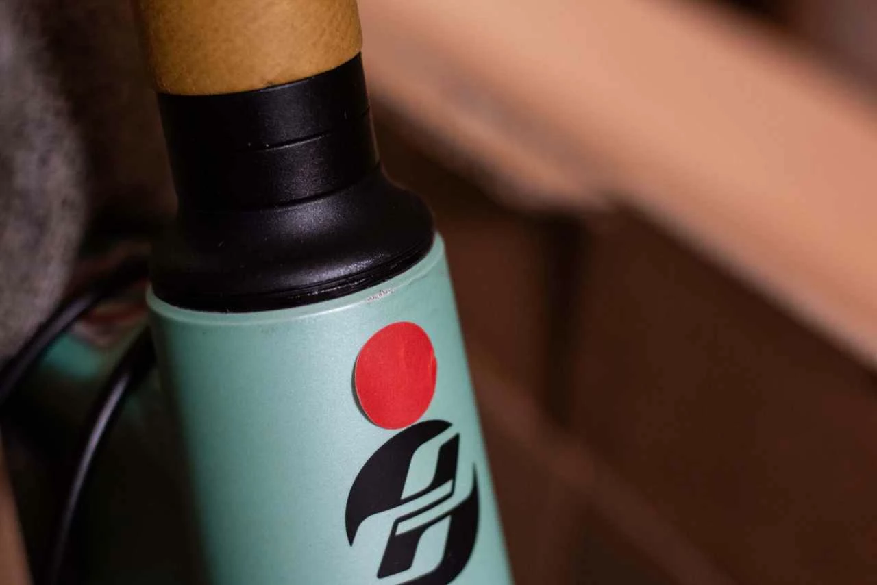 Ghost Kato 29 AL Light Mint Pearl / Black Matt Hardtail Mountainbike Lackschaden 4 Ghost Kato 29 AL Light Mint Pearl / Black Matt Hardtail Mountainbike Lackschaden – Bild 2